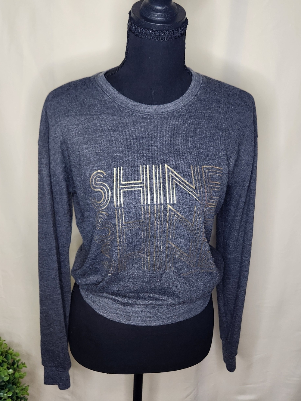 Spiritual Gangster Size XS lightweight Sweatshirt with Gold Foil.  Exc Cond